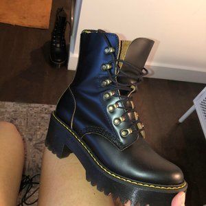 DOC MARTEN'S LEONA HEELED BOOT SIZE 6 NWOT